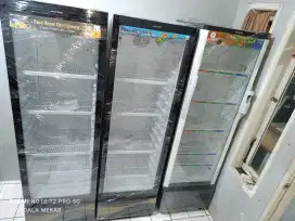 Show case polytron/sanken 280 liter new