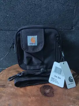 Slingbag Carhartt Essential Hitam Baru