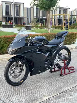 Suzuki GSX R 150 Keyless Warna Hitam Pajak Hidup Harga Nego