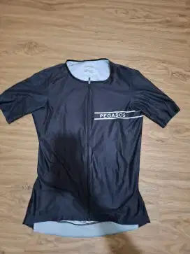 Jersey sepeda pegasos hitam size L second like new