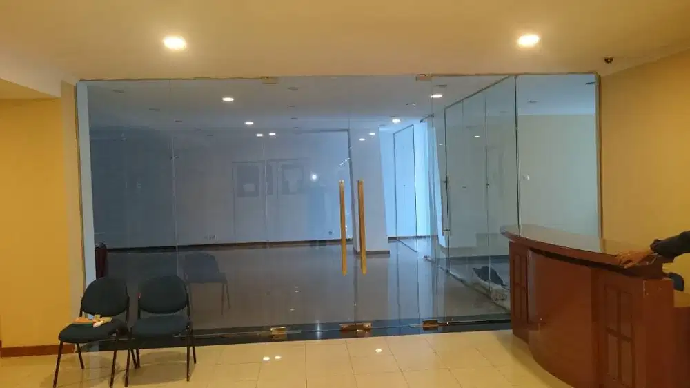 PINTU KACA TEMPERED