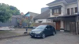 Rumah 2Lantai Di Perum jl. Godean dlm Ringroad Dekat STPN,Malioboro