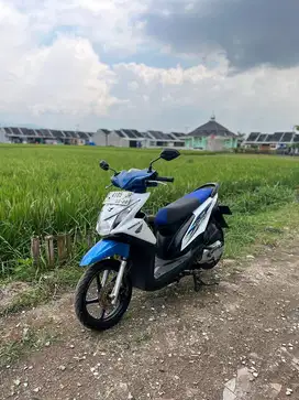 Honda beat Fi 2013