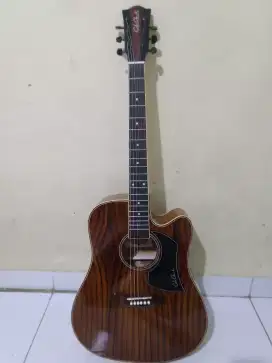 Gitar akustik mulusssss