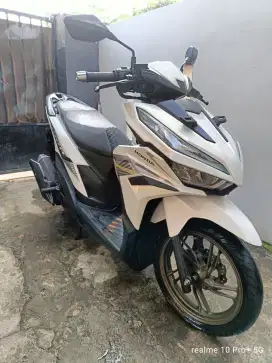 Dijual cepat Honda Vario 125 CBS iss 2023