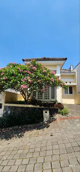 Rumah Cantik Lingkungan Nyaman di Noor Residence Dieng Malang