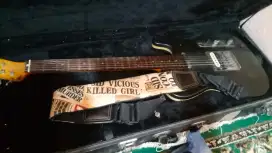 Jual gitar listrik merk VINS dan hardcase...