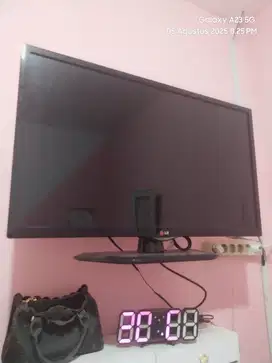 TV LG Tahun 2012
