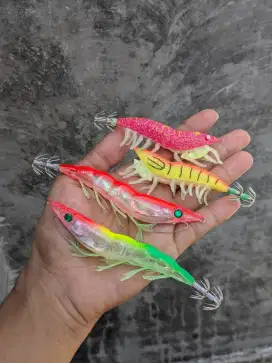 umpan Pancing cumi killer bentuk udang bionik