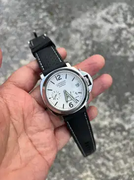 Jam tangan panerai best quality