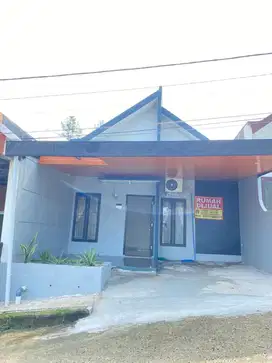 DIKONTRAKAN RUMAH BARU RENOV SIAP HUNI