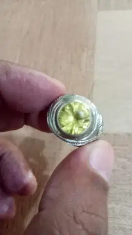 Cincin Permata Yakult di mahar