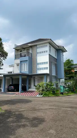 DIJUAL RUMAH HUK 3 LANTAI@COSMO ICON 2 SISI RUMAH TDK NEMPEL TETANGGA