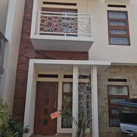 RUMAH DIJUAL CIPAYUNG JAKARTA TIMUR