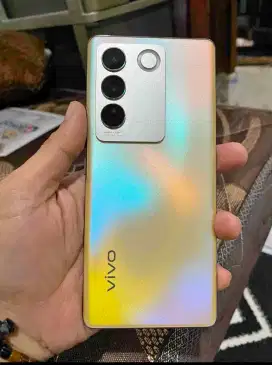 Vivo v27 5g ram 8/256