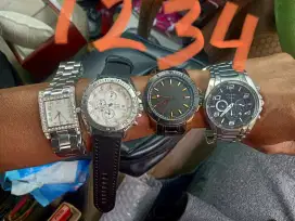 Di jual aja   dg barang kesenangan murah meriah  buruan