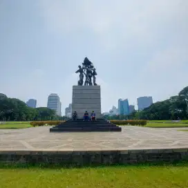Mencari Pengasuh Anak 2th