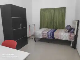 Disewakan rmh 4 kmr dg perabot