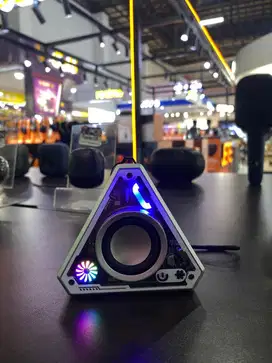 Vivan VS22 Bluetooth Speaker