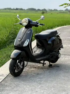 Vespa 125 lx 2011 pajak on
