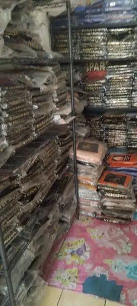 Kerudung segi empat umama