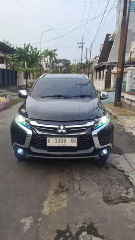 Pajero Sport 2016 Diesel Black Pemakai Pribadi