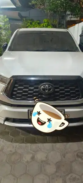 Jual mobil kijang inova zenix