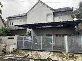 Rumah Bagus Siap Huni Lokasi Strategis Dekat Griya Buah Batu.