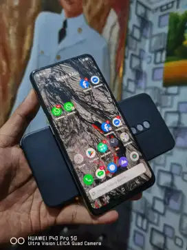 Realme X Ram 4/128 GB kamera Pop Up