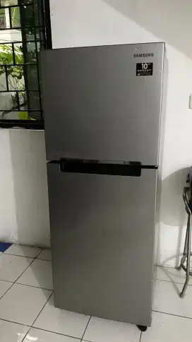 Service Ac,Mesin Cuci,Kulkas,Pompa Air dan Bongkar Pasang AC.