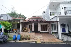 Dijual Rumah di Taman Ubud Cempaka Selatan Dekat Tol Karawaci J-11289