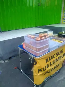Lowongan Jaga Stan Kue