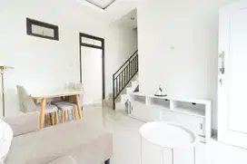 Jual Rumah 2 Lt SHM di Cibinong 15 Mnt ke Stasiun Dibantu KPR J-22614