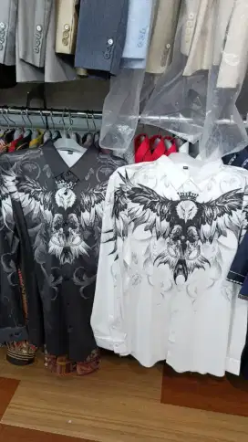 Aka moda, itc mangga dua lantai 3 blk C,no 57. dekat atm BCA