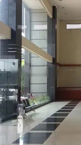 Disewakan Gedung Strategis Pusat Kota Jln. Soekarno Hatta Kota Bandung