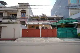 Rumah 2 Lantai Siap Huni Hanya 9 menit ke Stasiun Pesing KPR J-20167