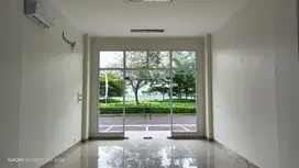 Ruko harga spesial murah di Sumarecon Bandjuð