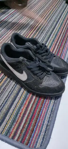 Sepatu Nike Pria