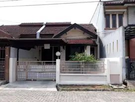 Jual Rumah di Summarecon Gading Serpong dekat Pasar Kelapa Dua J-20156