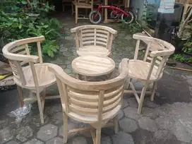 4 Kursi + 1 Meja Kayu Jati Mentahan Jogja Hanya 650Rb – Murah!