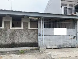 Jual Rumah Strategis di Kota Harapan Indah Bekasi Siap KPR J-20439