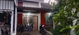 Rumah Hadap Timur SHM 8 Mnt ke The Park Sawangan Siap Huni J-36464