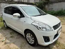 ertiga GL manual mt 2012 putih km low