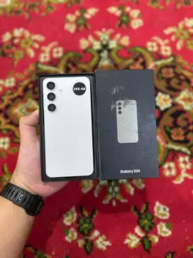 Samsung S24 8/256gb