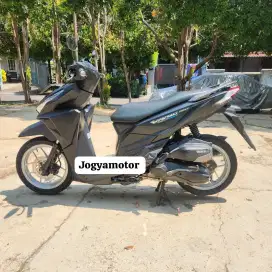Honda Vario 150 cc tahun 2015 cash