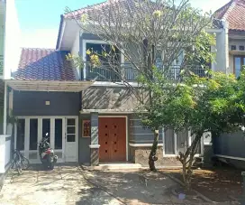 Rumah Jual Murah 2 lantai di Taman Kenari Nusantara