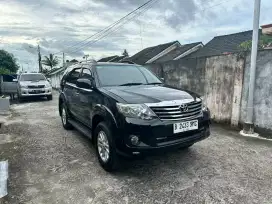 Fortuner 2013 4x4 bensin, kondisi mulus