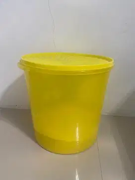 Toples jumbo kapasitas 15,5L