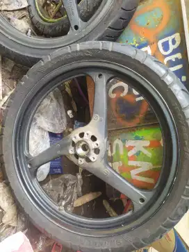 Velk honda Ring 18