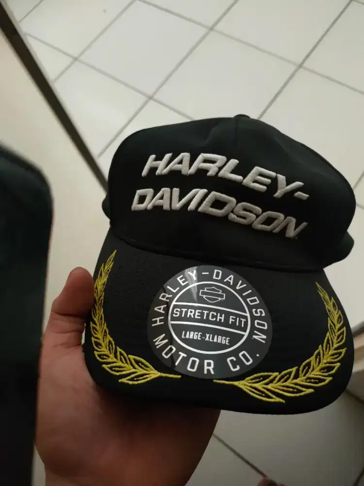 Jual aksesoris topi baru